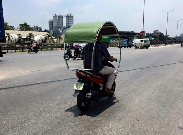 Hình ảnh giao thông xem xong phải cười chỉ có ở Việt Nam 37