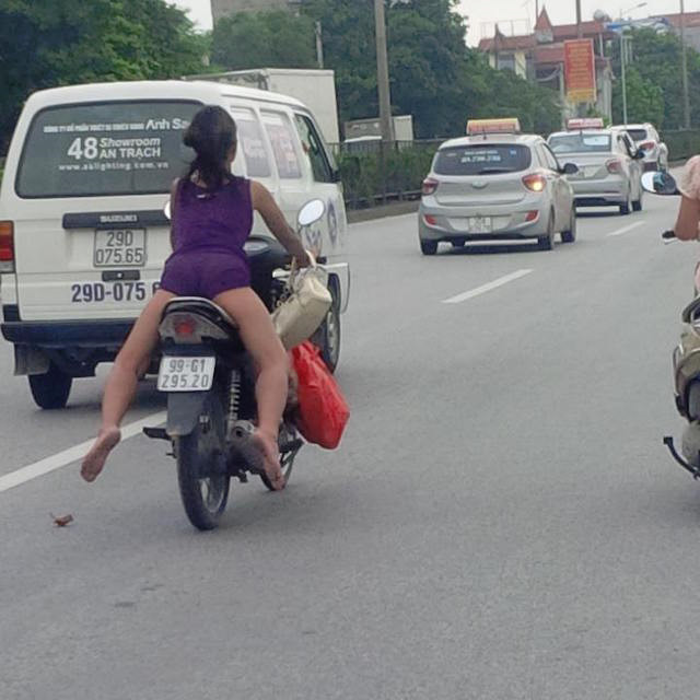 Hình ảnh giao thông xem xong phải cười chỉ có ở Việt Nam 35