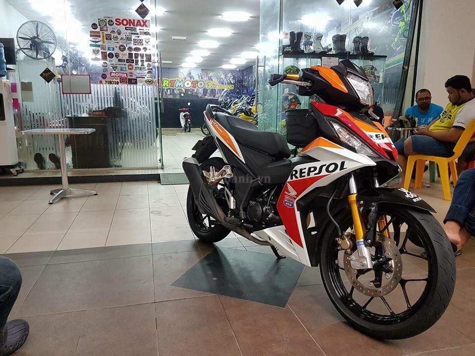 Hướng dẫn cách thay phuộc Ohlins dễ làm nhất cho Winner 150 1