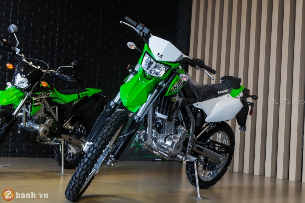 Chi tiết môtô địa hình Kawasaki KLX 250 giá bán chỉ từ 121 triệu đồng 260