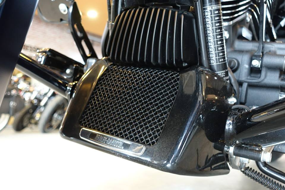 Chi tiết Harley Davidson Street Glide Special Aniversary 2018 bản giới hạn 196