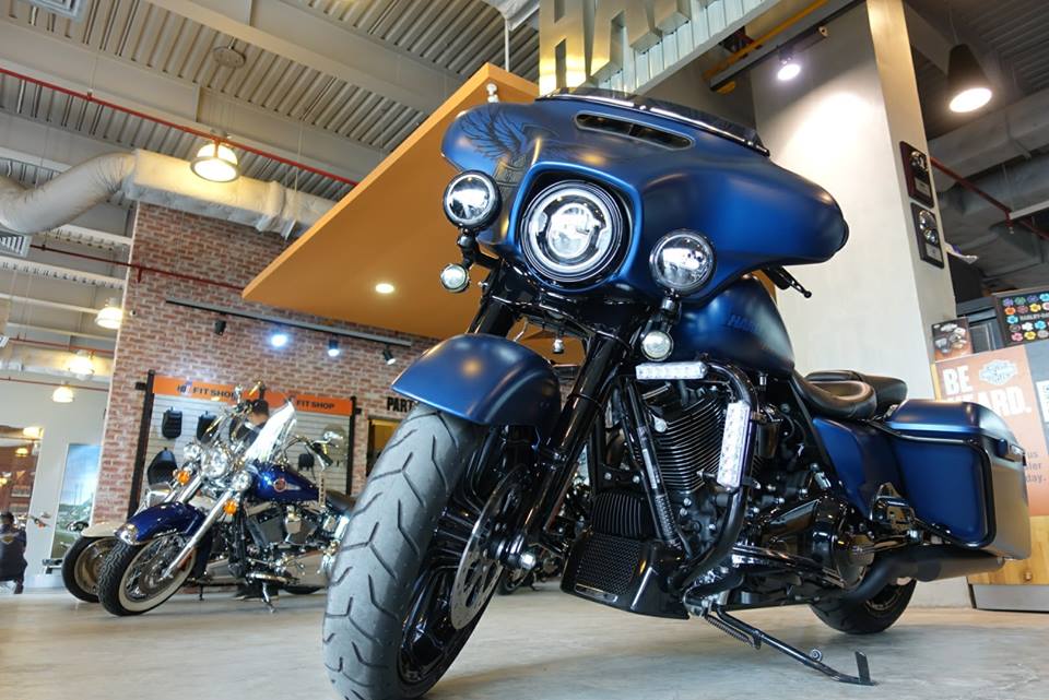 Chi tiết Harley Davidson Street Glide Special Aniversary 2018 bản giới hạn 200
