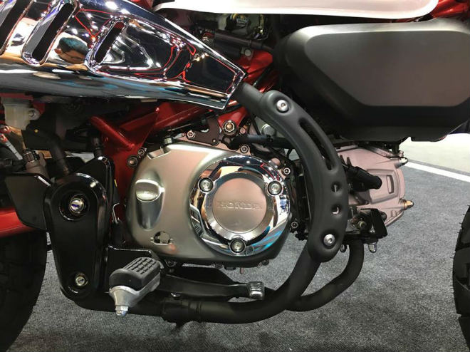 Cận cảnh "con khỉ" Honda Mokey đầy cá tính phù hợp mọi lứa tuổi 17
