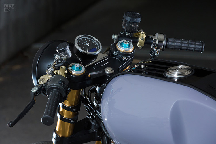Moto Guzzi V11 - mẫu sport bike độ cực hiếm tại Nhật Bản 139