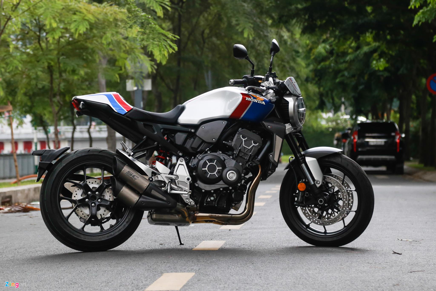 honda cb1000r plus 2019