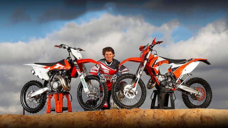 Xe Enduro Và Xe Motocross Khác Nhau Như Thế Nào?