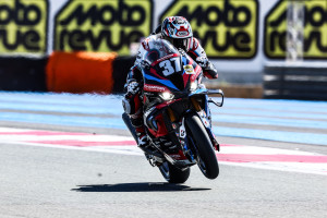 BMW đặt dấu ấn sớm cho danh hiệu EWC bằng kết quả thử nghiệm tốt nhất